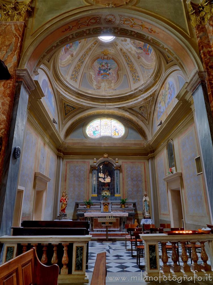 Lenta (Vercelli, Italy) - Chapel of the Madonna of the Rosary in the Parish Church of San Pietro